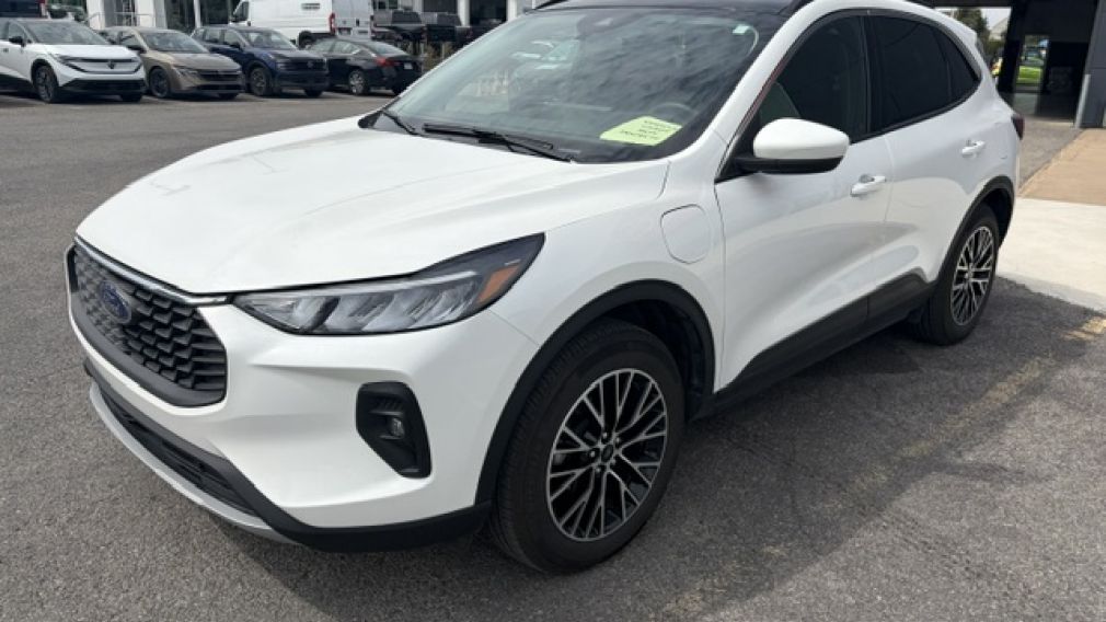 Ford Escape PHEV 2024 d&rsquo;occasion à vendre - 4