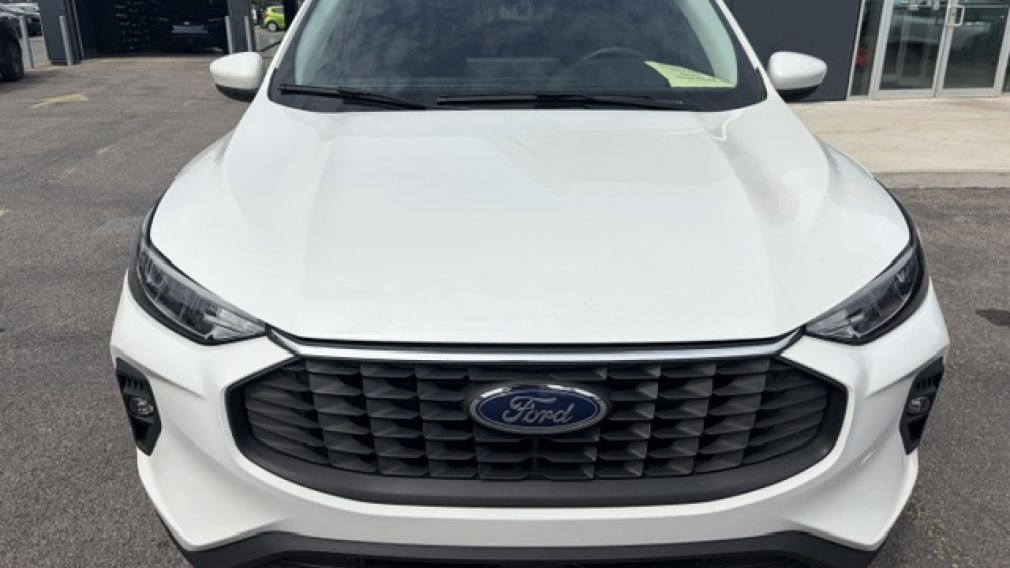 Ford Escape PHEV 2024 d&rsquo;occasion à vendre - 2