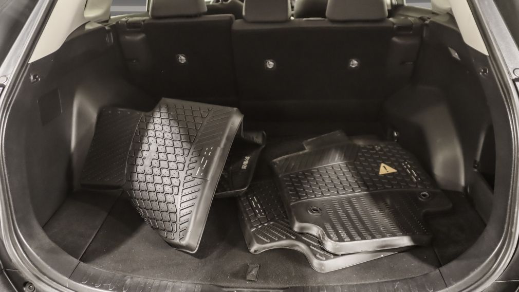 Toyota Rav 4 LE 2021 d’occasion à vendre - 26