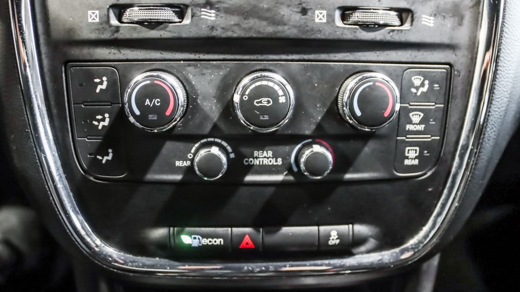 Dodge GR Caravan Premium Plus 2020 d&rsquo;occasion à vendre - 19