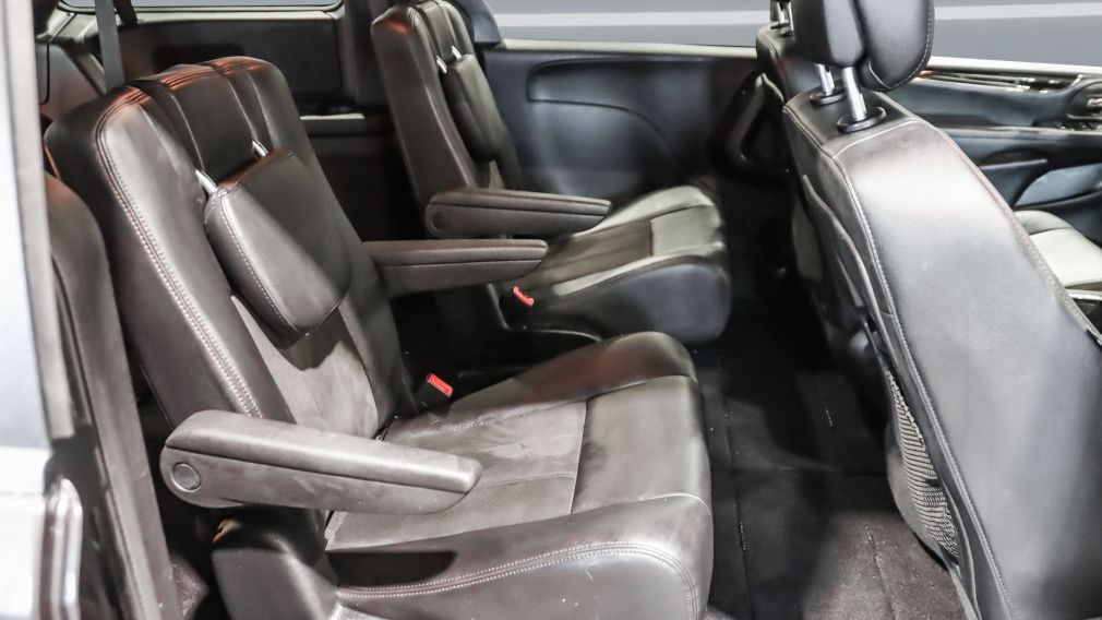 Dodge GR Caravan Premium Plus 2020 d&rsquo;occasion à vendre - 25
