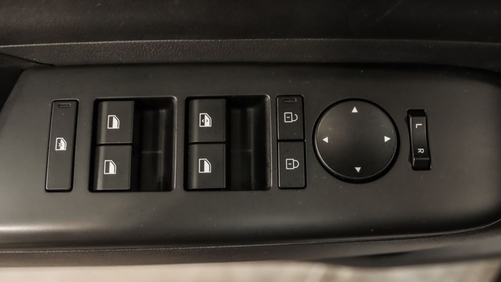 Hyundai Kona Essential 2024 d&rsquo;occasion à vendre - 12