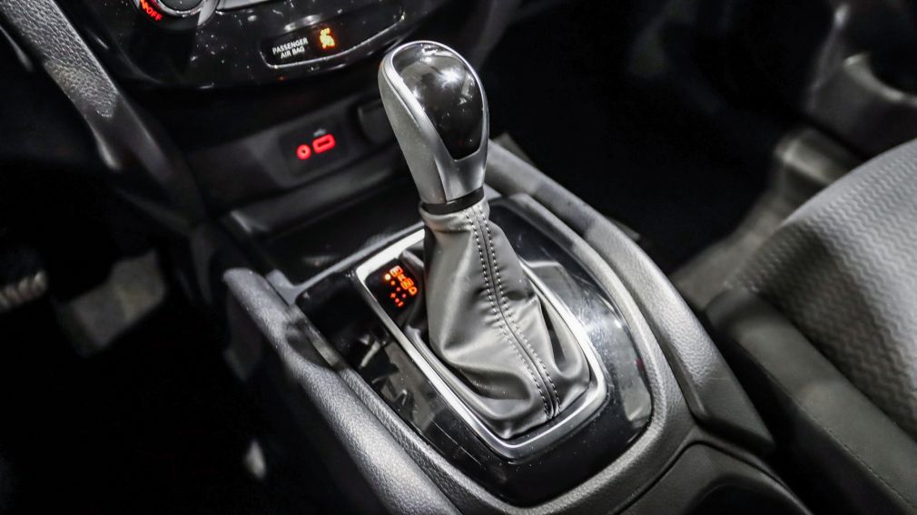 Nissan Qashqai S 2023 d&rsquo;occasion à vendre - 21