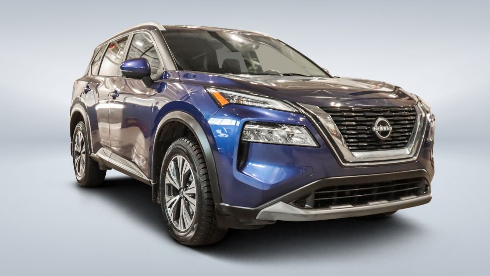 Nissan Rogue SV Moonroof