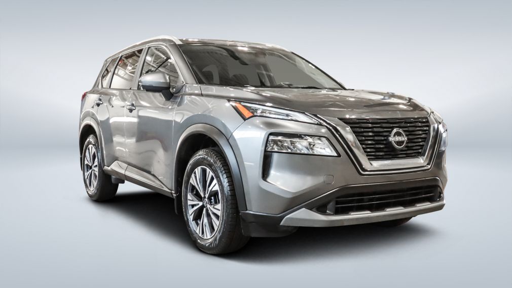 Nissan Rogue SV Moonroof