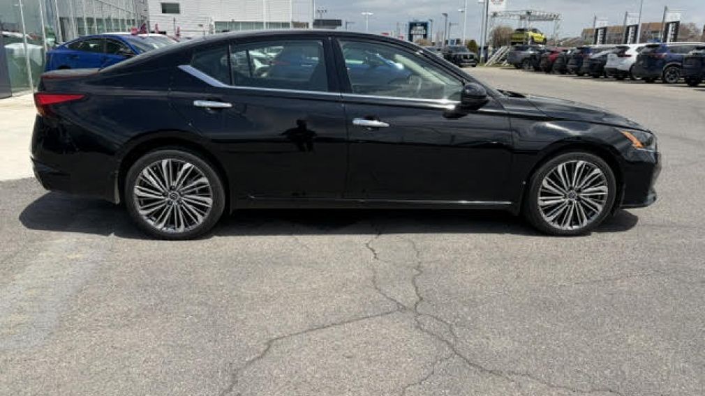 Nissan Altima Platinum 2024 d&rsquo;occasion à vendre - 10