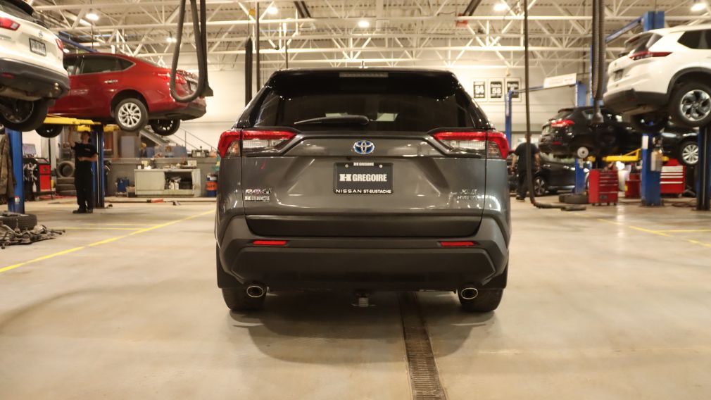 Toyota Rav 4 Hybrid XLE 2022 d&rsquo;occasion à vendre - 16