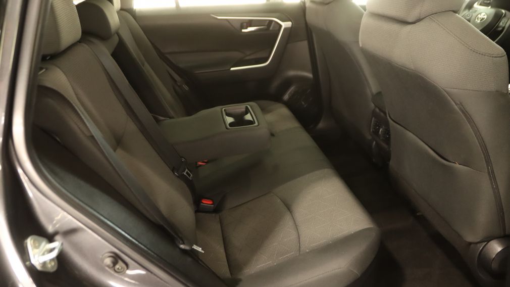 Toyota Rav 4 Hybrid XLE 2022 d&rsquo;occasion à vendre - 39
