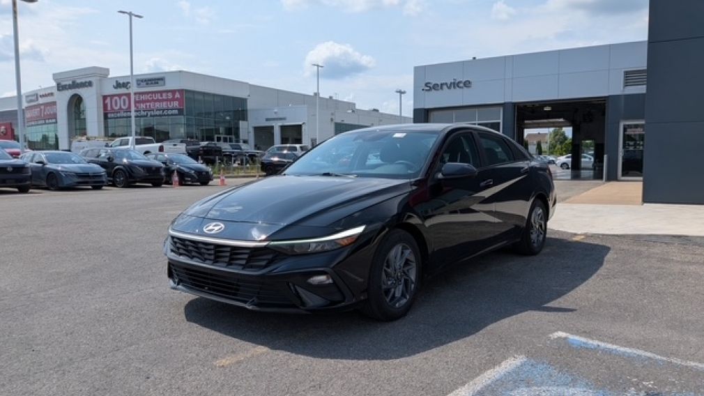 Hyundai Elantra Preferred 2024 d&rsquo;occasion à vendre - 4
