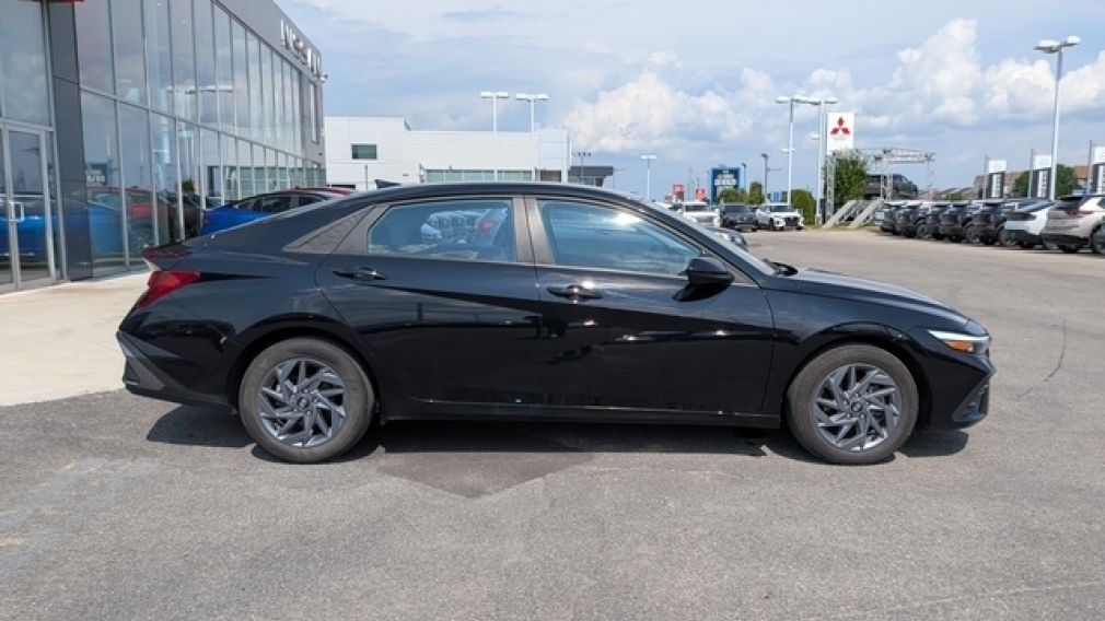 Hyundai Elantra Preferred 2024 d&rsquo;occasion à vendre - 10