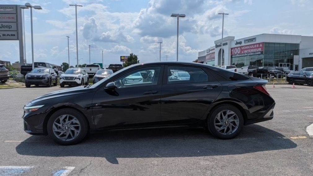 Hyundai Elantra Preferred 2024 d&rsquo;occasion à vendre - 5