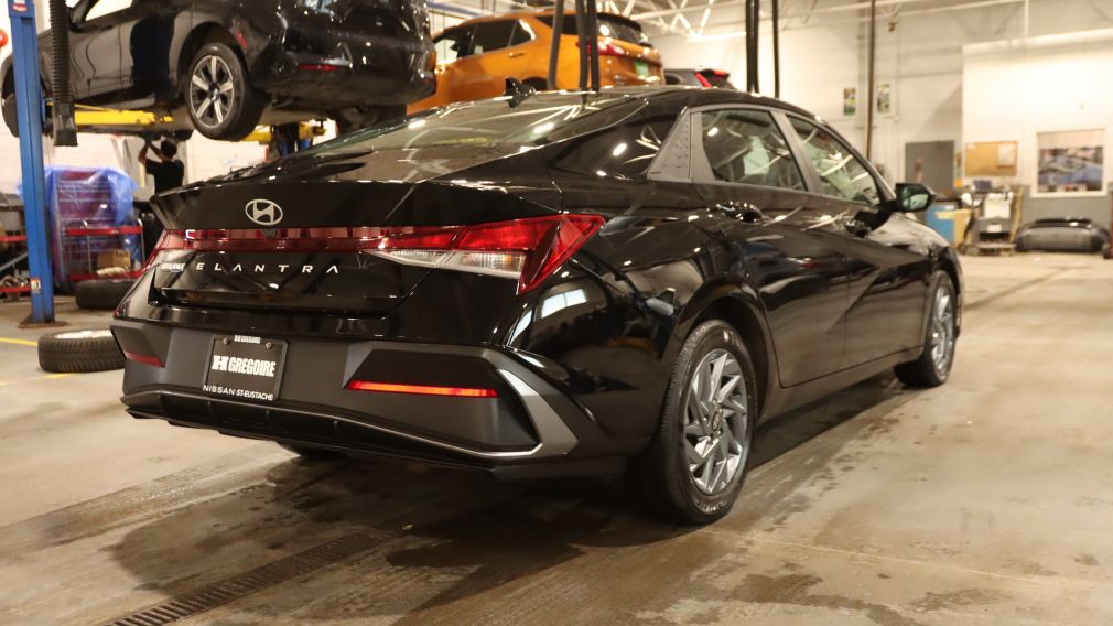 Hyundai Elantra Preferred 2024 d&rsquo;occasion à vendre - 17