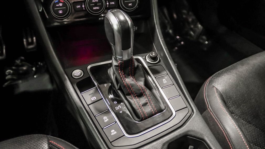 Volkswagen Jetta GLI 2019 d&rsquo;occasion à vendre - 21