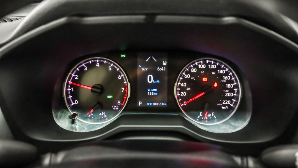 Toyota Rav 4 LE 2021 d&rsquo;occasion à vendre - 15