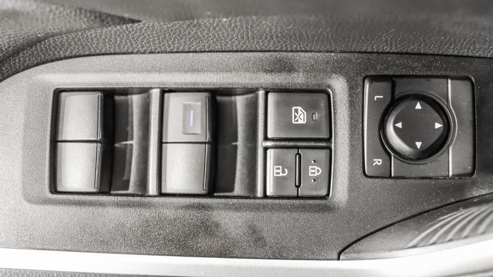 Toyota Rav 4 LE 2021 d&rsquo;occasion à vendre - 24
