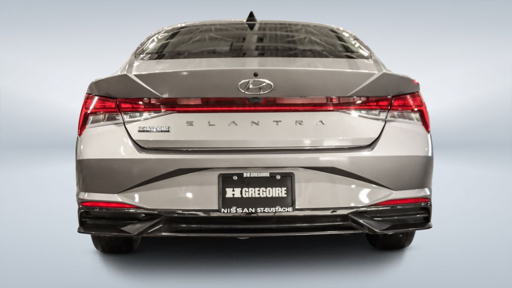 Hyundai Elantra Luxury 2023 d&rsquo;occasion à vendre - 8