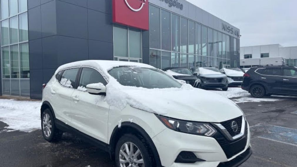 Nissan Qashqai S