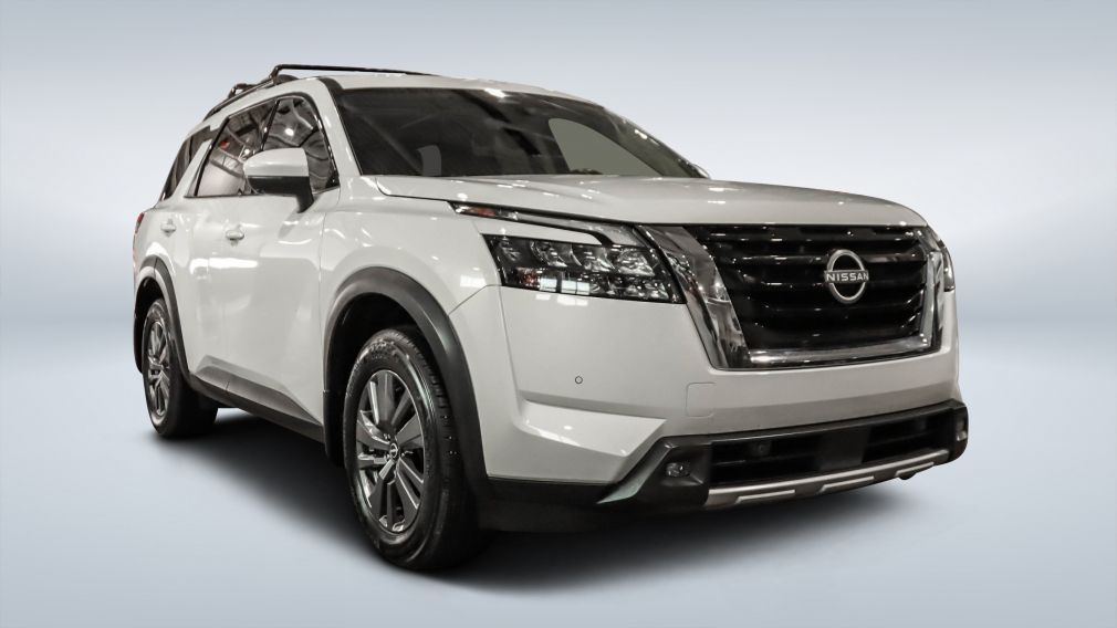 Nissan Pathfinder SV