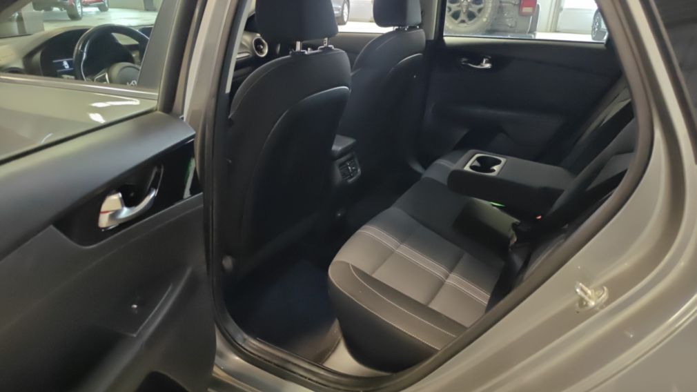Kia Forte EX+ 2022 d&rsquo;occasion à vendre - 17