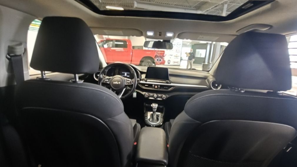 Kia Forte EX+ 2022 d&rsquo;occasion à vendre - 19