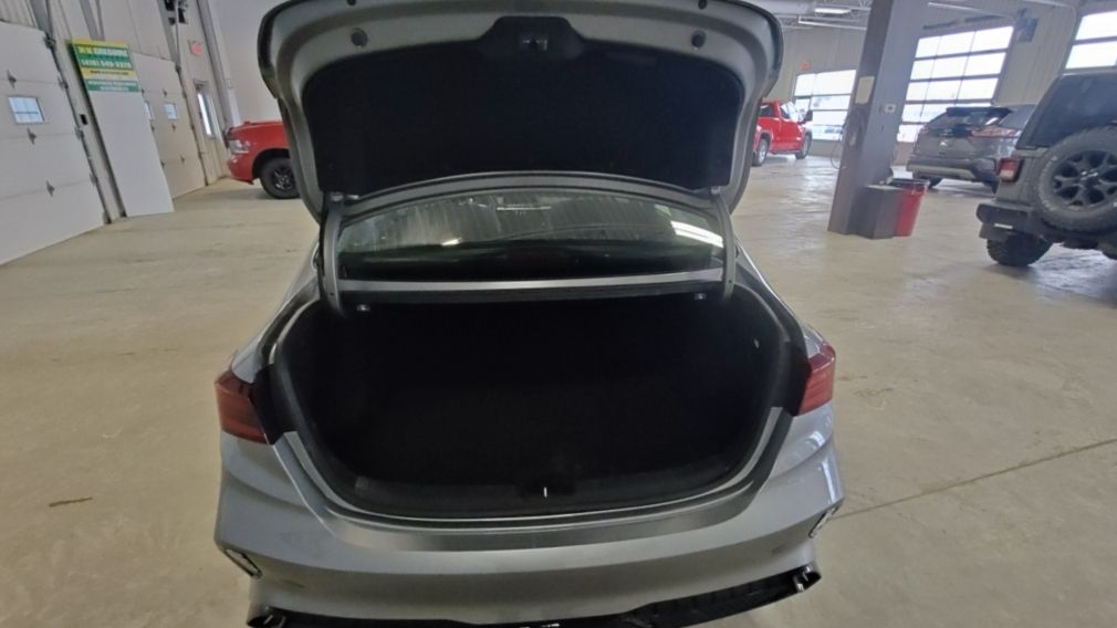 Kia Forte EX+ 2022 d&rsquo;occasion à vendre - 20