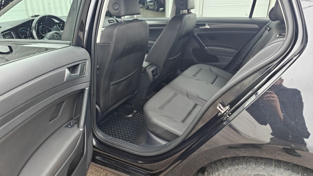 Volkswagen e-Golf Comfortline 2020 d&rsquo;occasion à vendre - 17