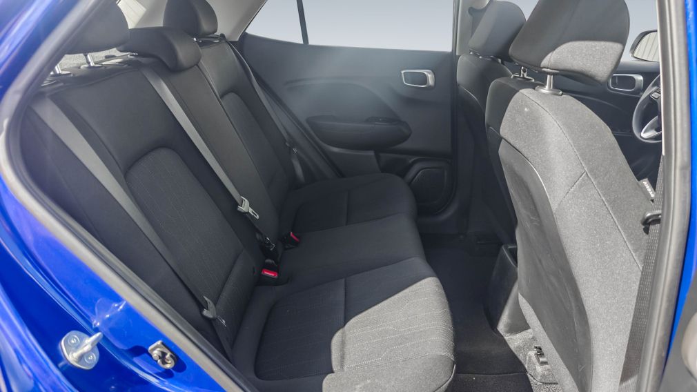 Hyundai Venue Essential 2023 à vendre à Trois-Rivières - 19