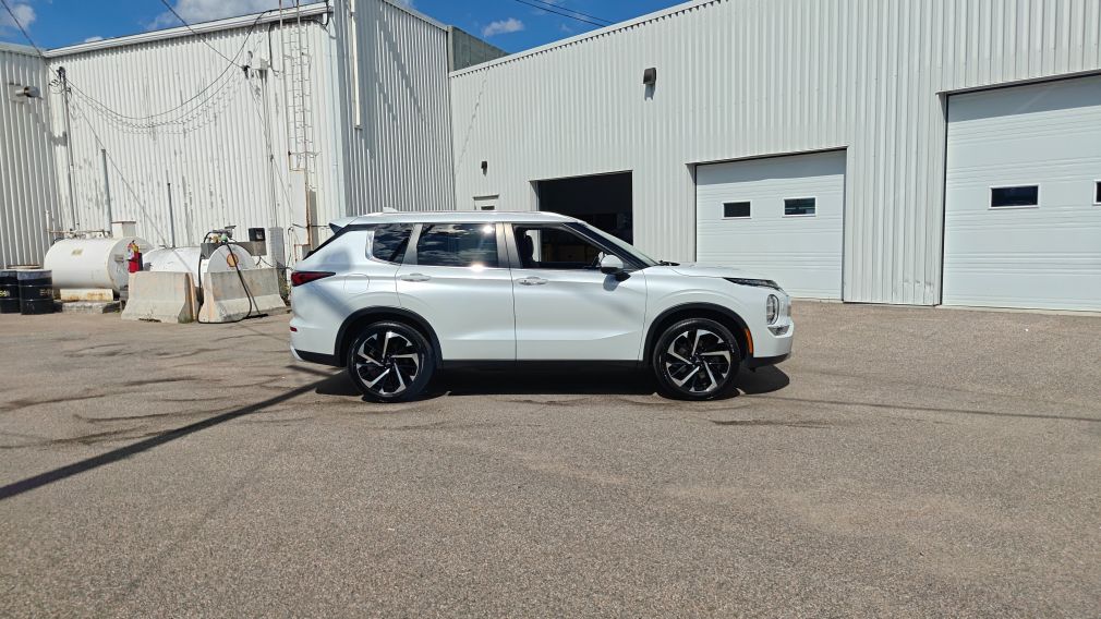 Mitsubishi Outlander SEL 2024 d&rsquo;occasion à vendre - 8