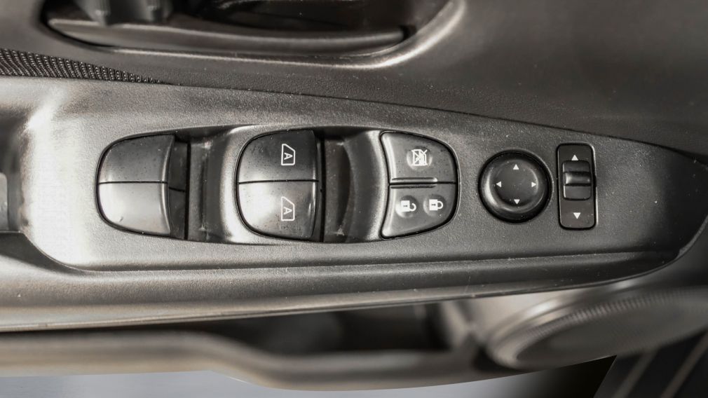 Nissan Kicks S 2022 d&rsquo;occasion à vendre - 10