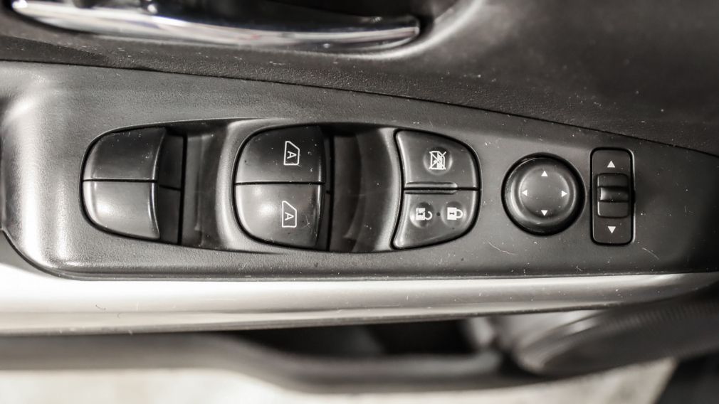 Nissan Kicks SR 2019 d&rsquo;occasion à vendre - 23