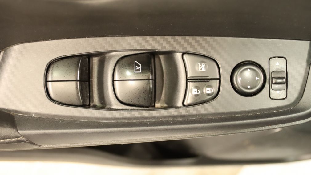 Nissan Sentra SV 2023 d&rsquo;occasion à vendre - 30