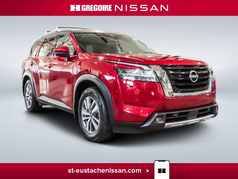  2022 Nissan Pathfinder SL 4WD   