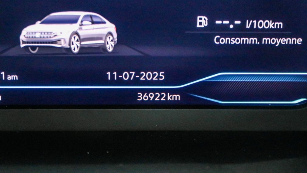 Volkswagen Jetta 40th Anniversary Edition 2024 d’occasion à vendre - 14