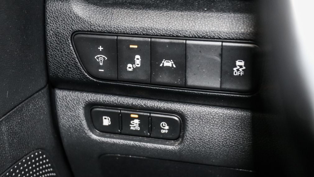 Kia Niro SX Touring 2020 d&rsquo;occasion à vendre - 21