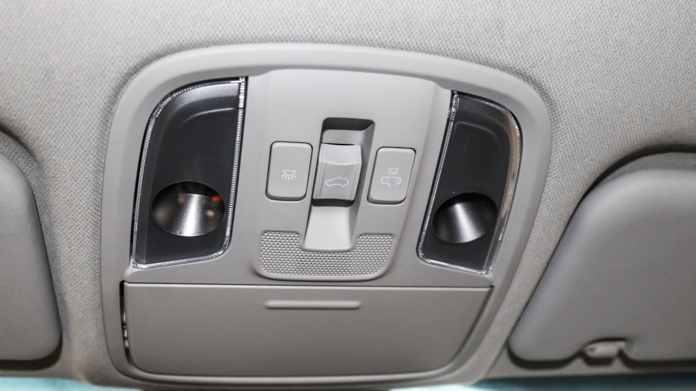 Kia Niro SX Touring 2020 d&rsquo;occasion à vendre - 27