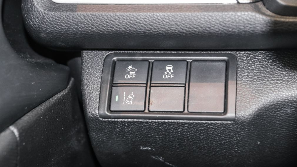 Honda Civic LX 2021 d&rsquo;occasion à vendre - 16