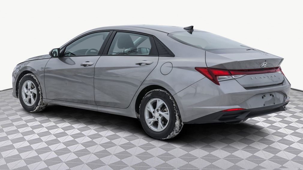 Hyundai Elantra Essential 2023 d&rsquo;occasion à vendre - 5