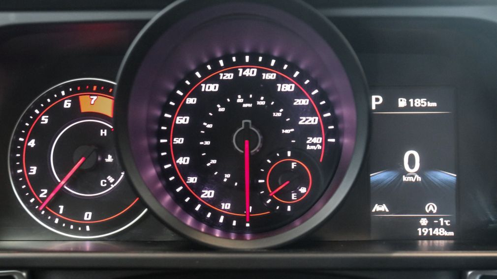 Hyundai Elantra Essential 2023 d&rsquo;occasion à vendre - 16