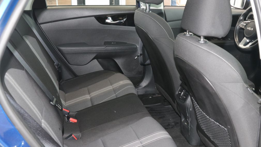 Kia Forte EX 2023 d&rsquo;occasion à vendre - 28