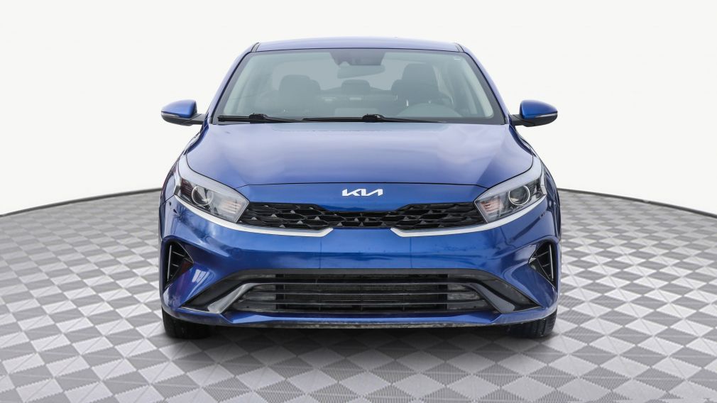 Kia Forte EX 2023 d&rsquo;occasion à vendre - 2