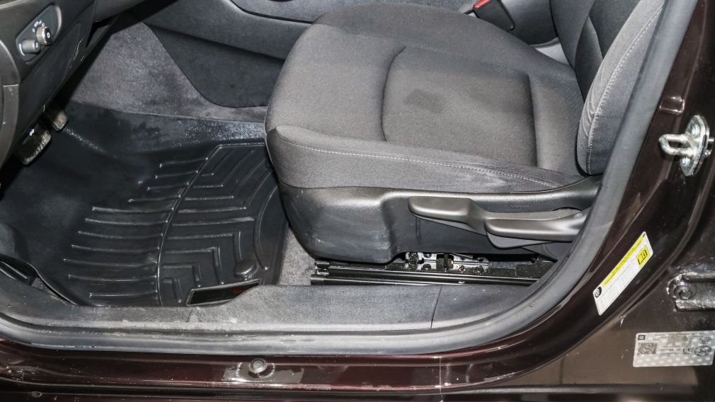 Chevrolet Malibu LS 2020 d&rsquo;occasion à vendre - 27