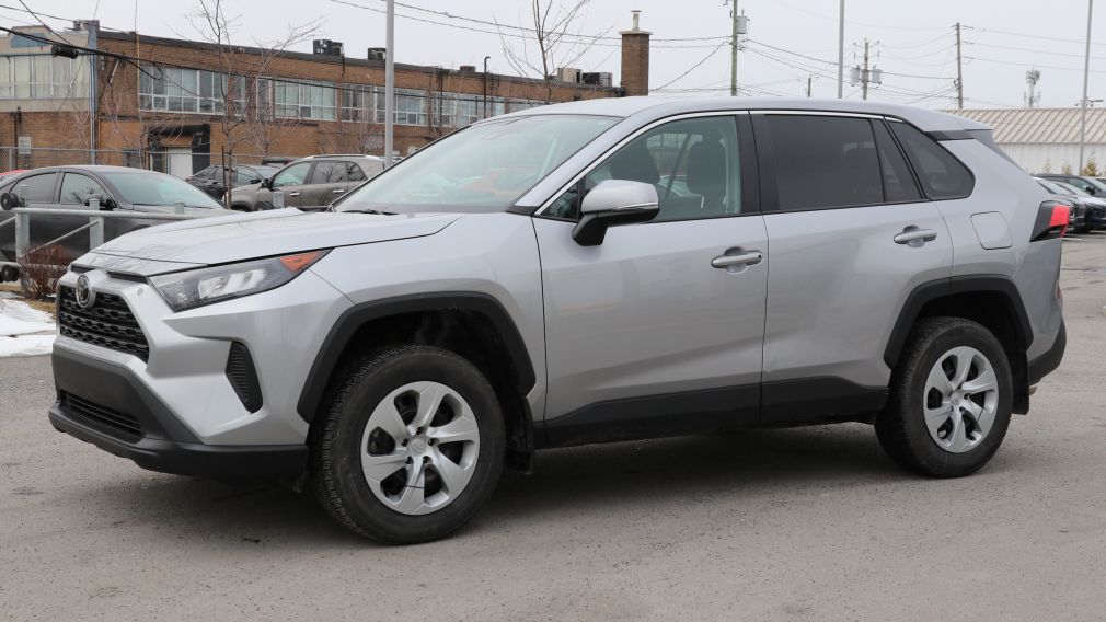 Toyota Rav 4 LE 2022 d&rsquo;occasion à vendre - 3