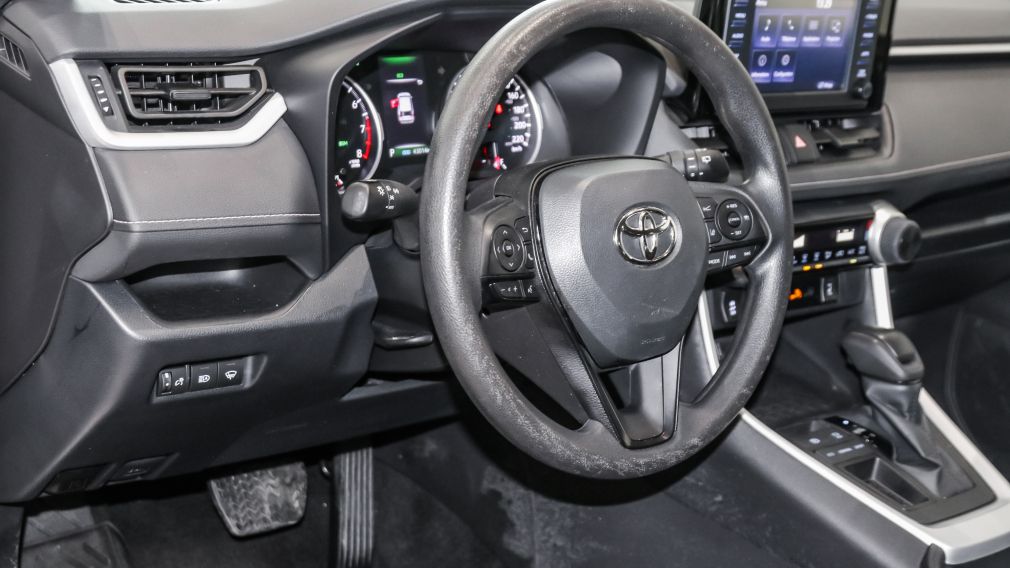 Toyota Rav 4 LE 2022 d&rsquo;occasion à vendre - 9