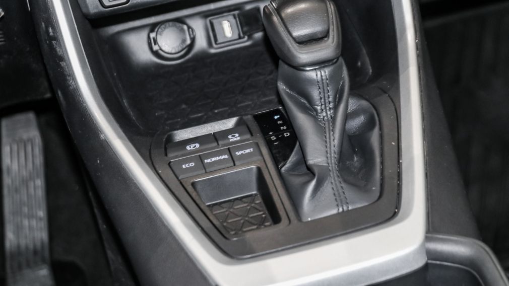 Toyota Rav 4 LE 2022 d&rsquo;occasion à vendre - 17