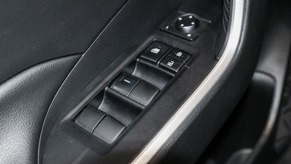 Toyota Rav 4 LE 2022 d&rsquo;occasion à vendre - 20
