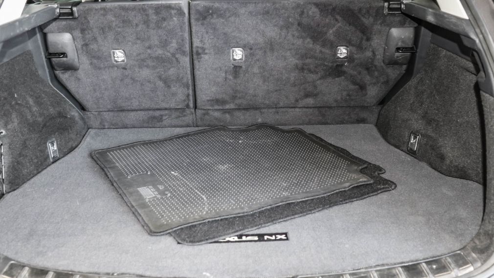 Lexus NX NX 350h 2023 d&rsquo;occasion à vendre - 29