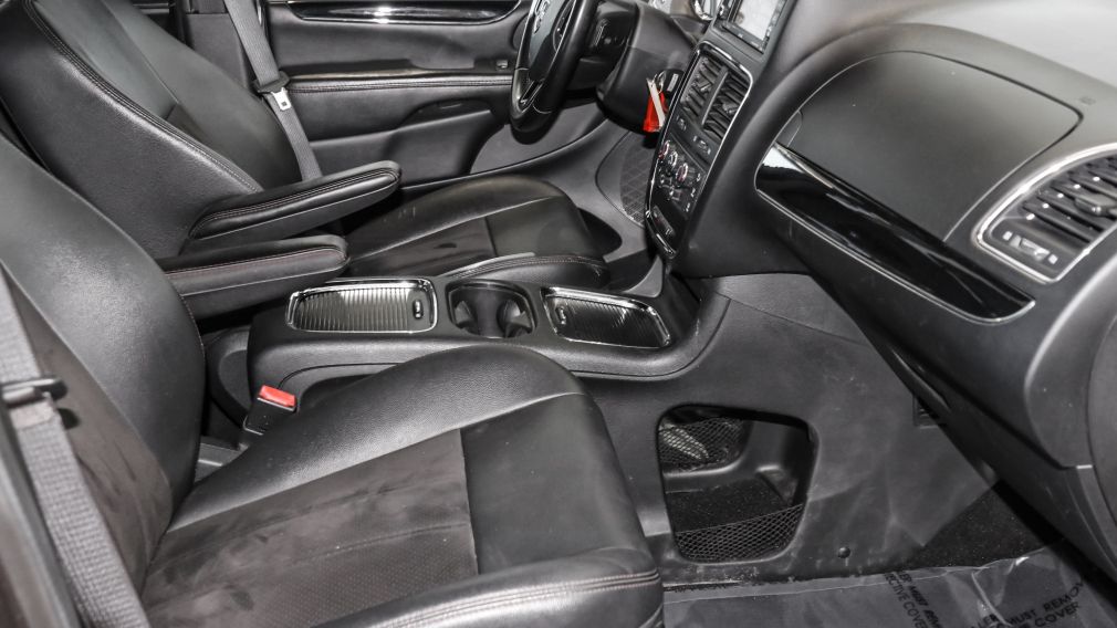 Dodge GR Caravan Premium Plus 2020 d&rsquo;occasion à vendre - 11