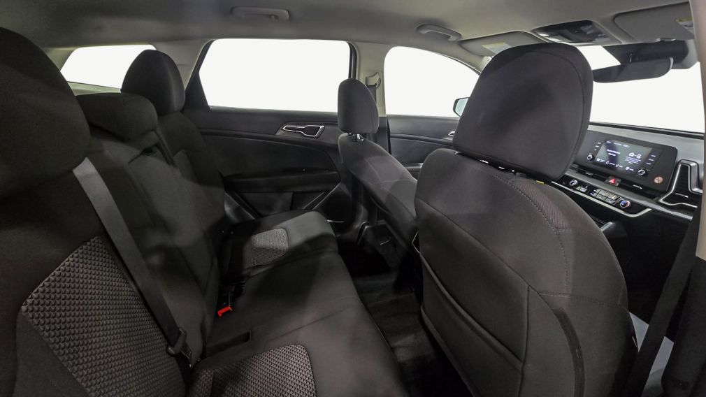 Kia Sportage LX 2023 d&rsquo;occasion à vendre - 21