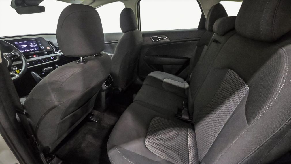 Kia Sportage LX 2023 d&rsquo;occasion à vendre - 22
