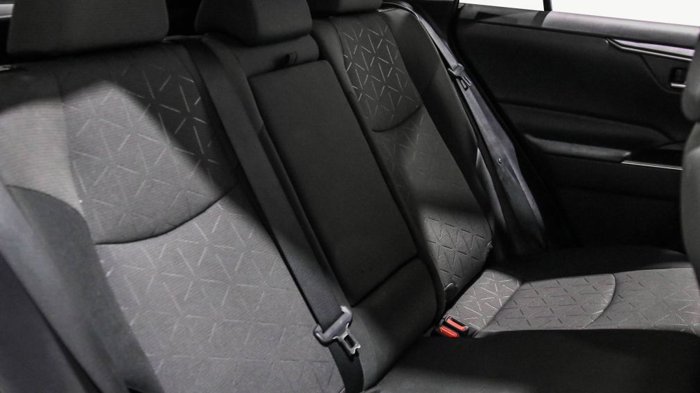 Toyota Rav 4 XLE 2021 d&rsquo;occasion à vendre - 23